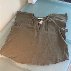 NEW Universal Thread Olive Green Summer Blouse with Flutter Sleeves Size XL